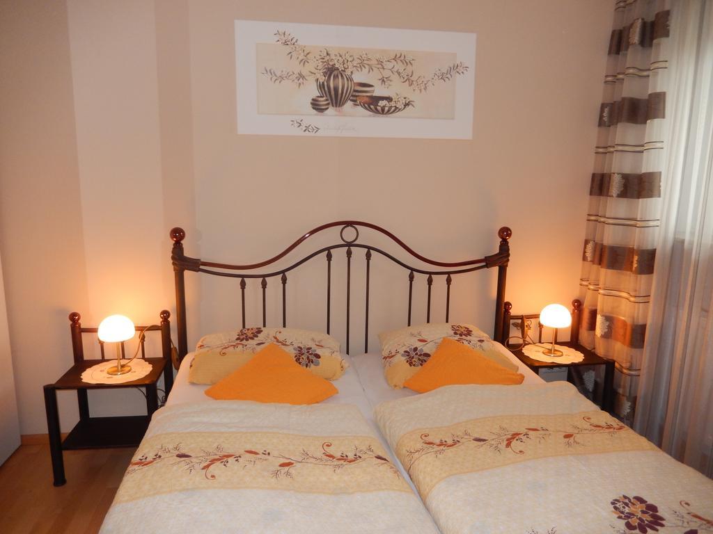 Ferienwohnung Majo Бад Бирнбах Стая снимка