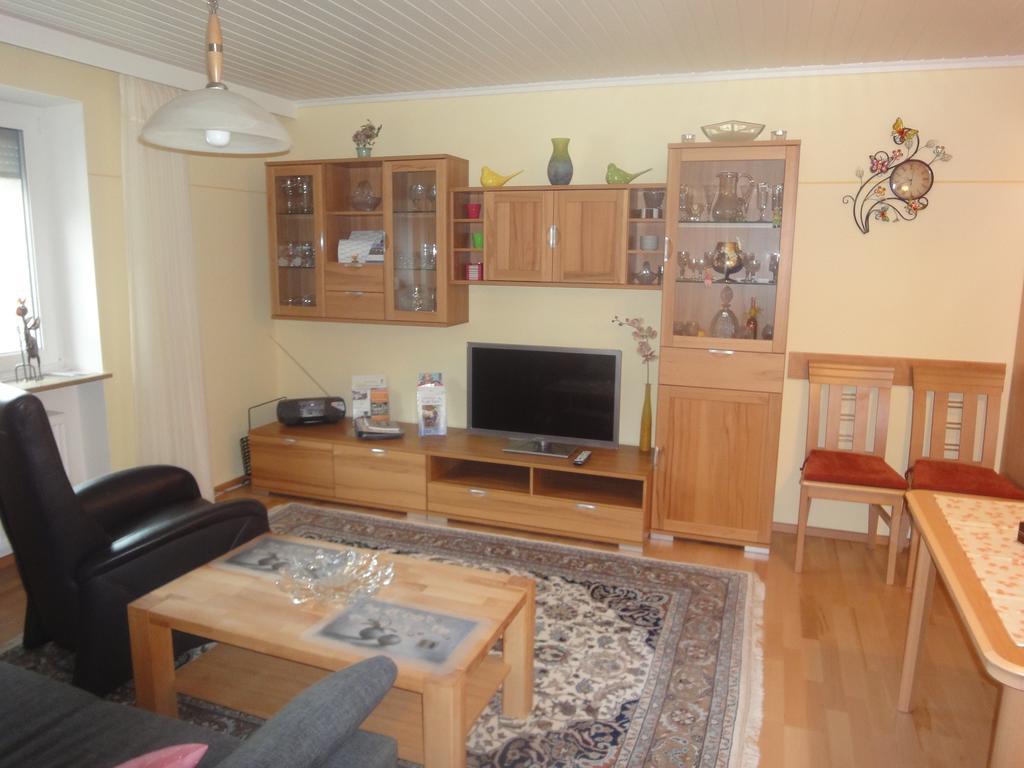 Ferienwohnung Majo Бад Бирнбах Стая снимка