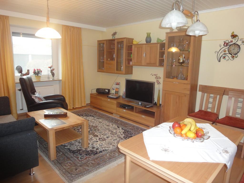 Ferienwohnung Majo Бад Бирнбах Стая снимка